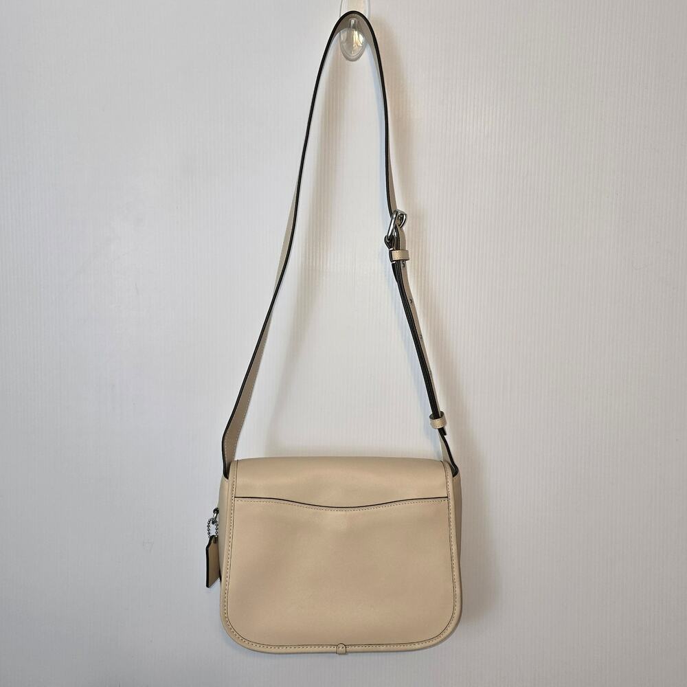 Coach Tabby Messenger Handbag Crossbody Cream Ivory Glovetanned Leather NWOT - Picture 4 of 15